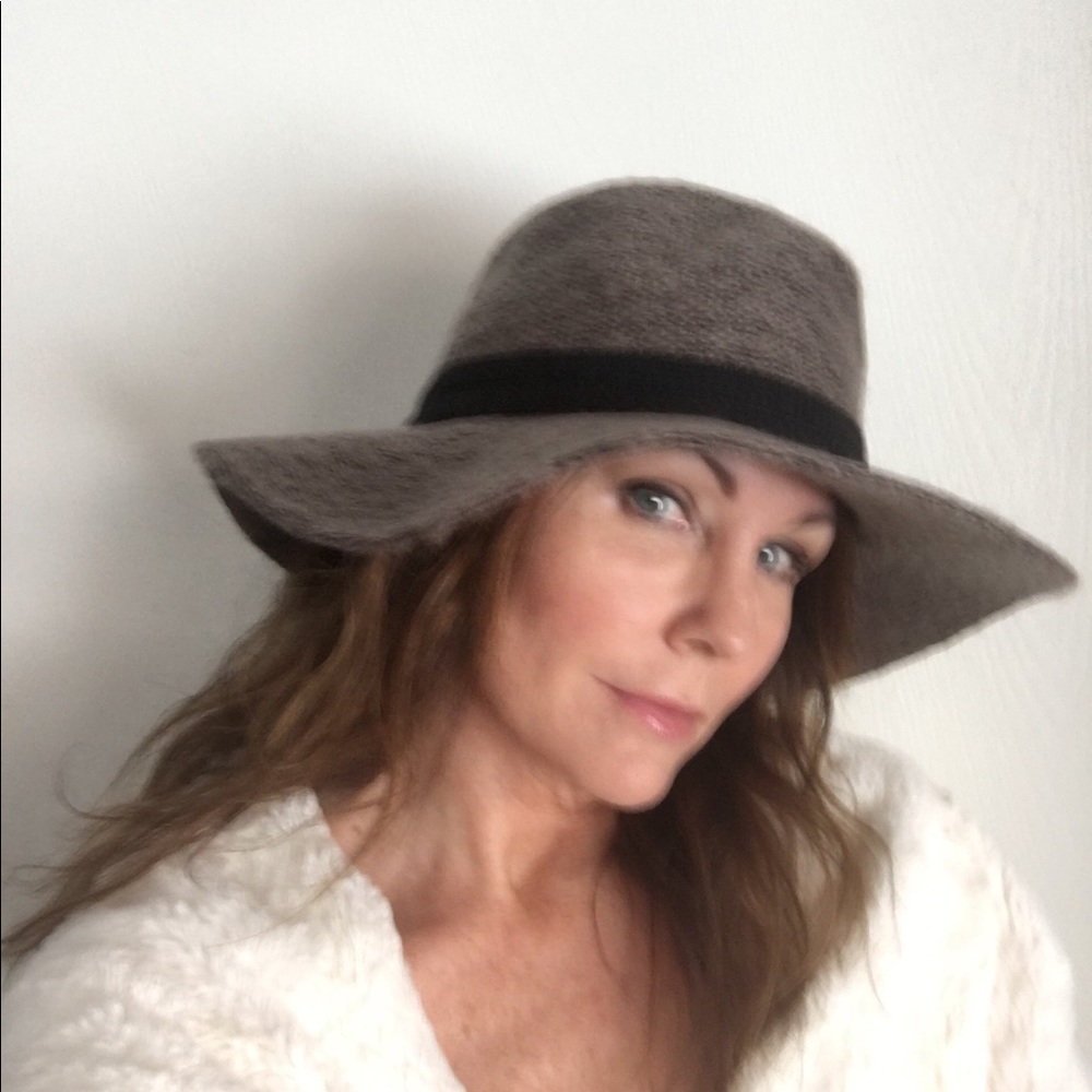 Super cute Floppy hat